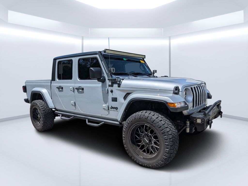 Used 2023 Jeep Gladiator Sport Truck Crew Cab