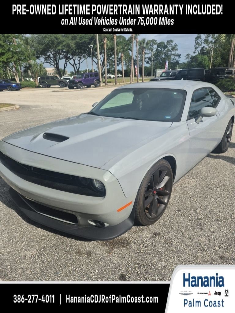2022 Dodge Challenger R/T's photo