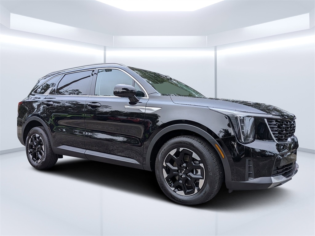 2025 Kia Sorento S's photo