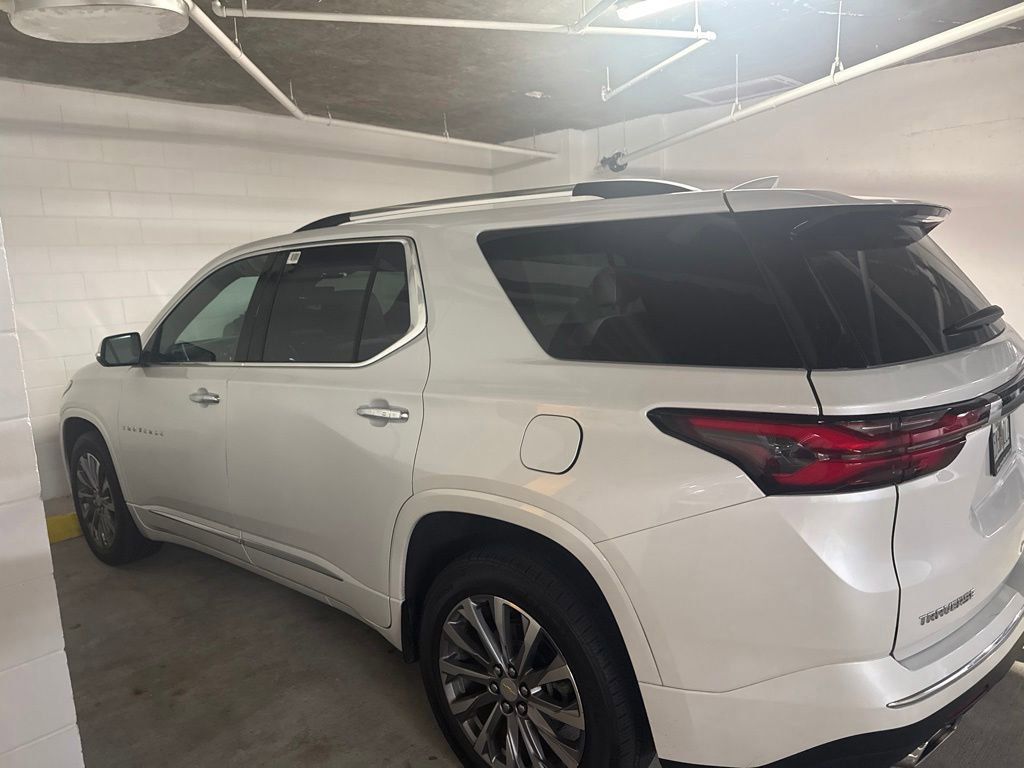 2023 Chevrolet Traverse FWD Premier's photo