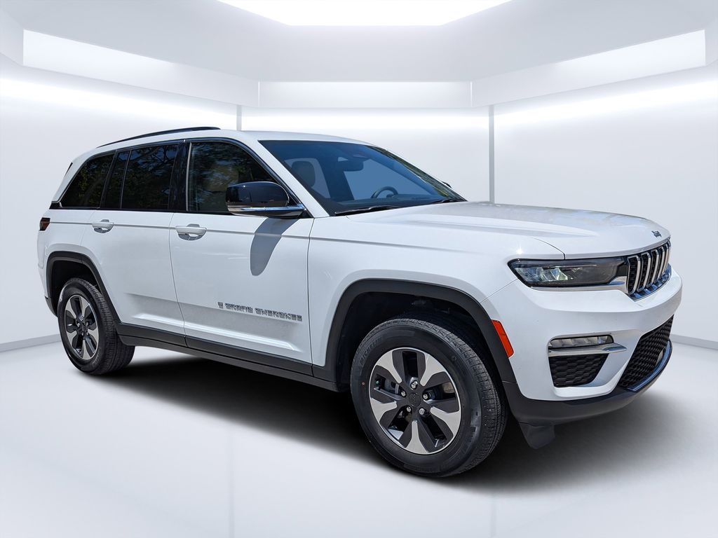 2022 Jeep Grand Cherokee