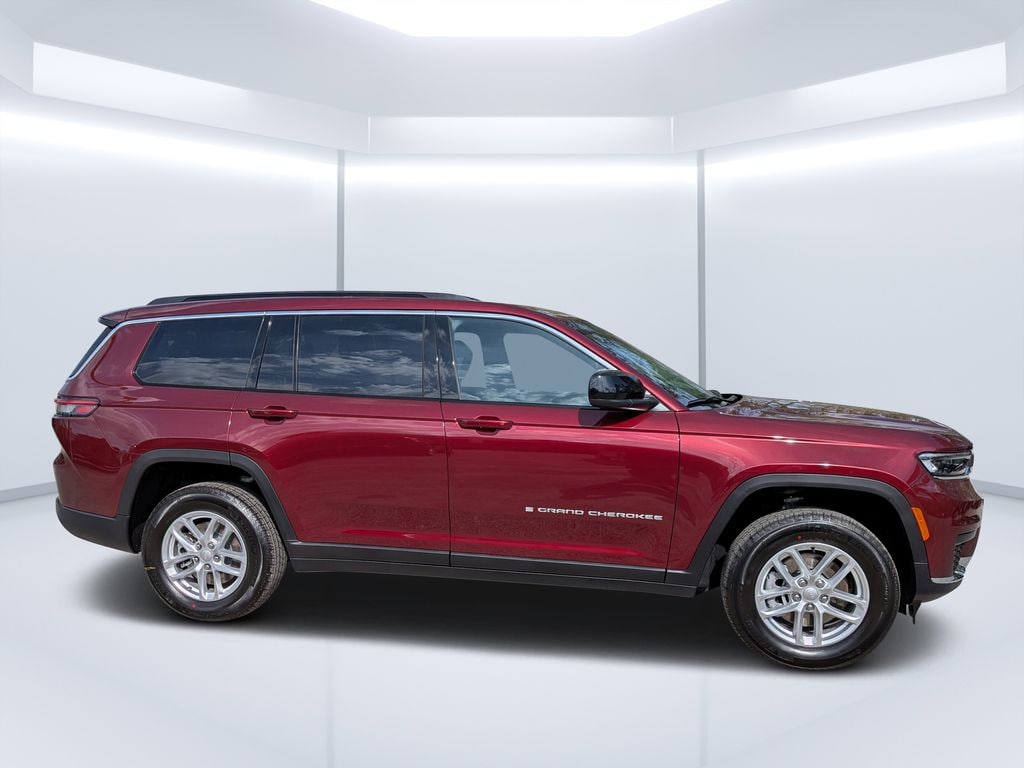 New 2026 Jeep Grand Cherokee L Laredo Sport Utility