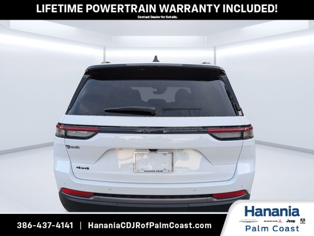 New 2027 Jeep Grand Cherokee Laredo Sport Utility