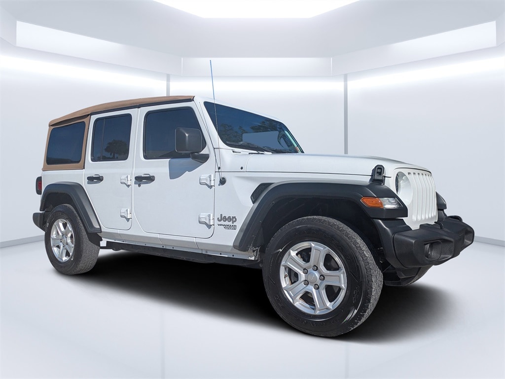 2020 Jeep Wrangler Sport S's photo