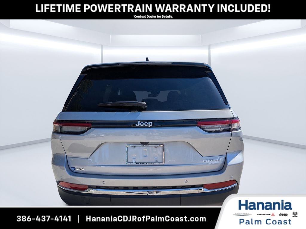 New 2026 Jeep Grand Cherokee Laredo Sport Utility