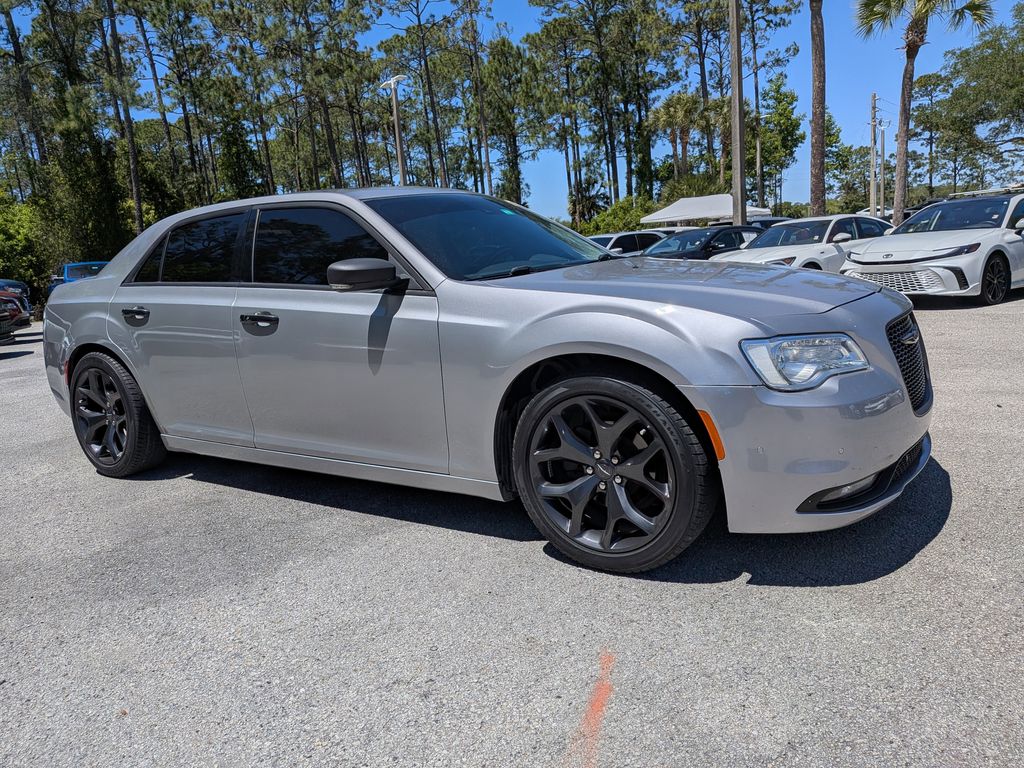 2015 Chrysler 300 C