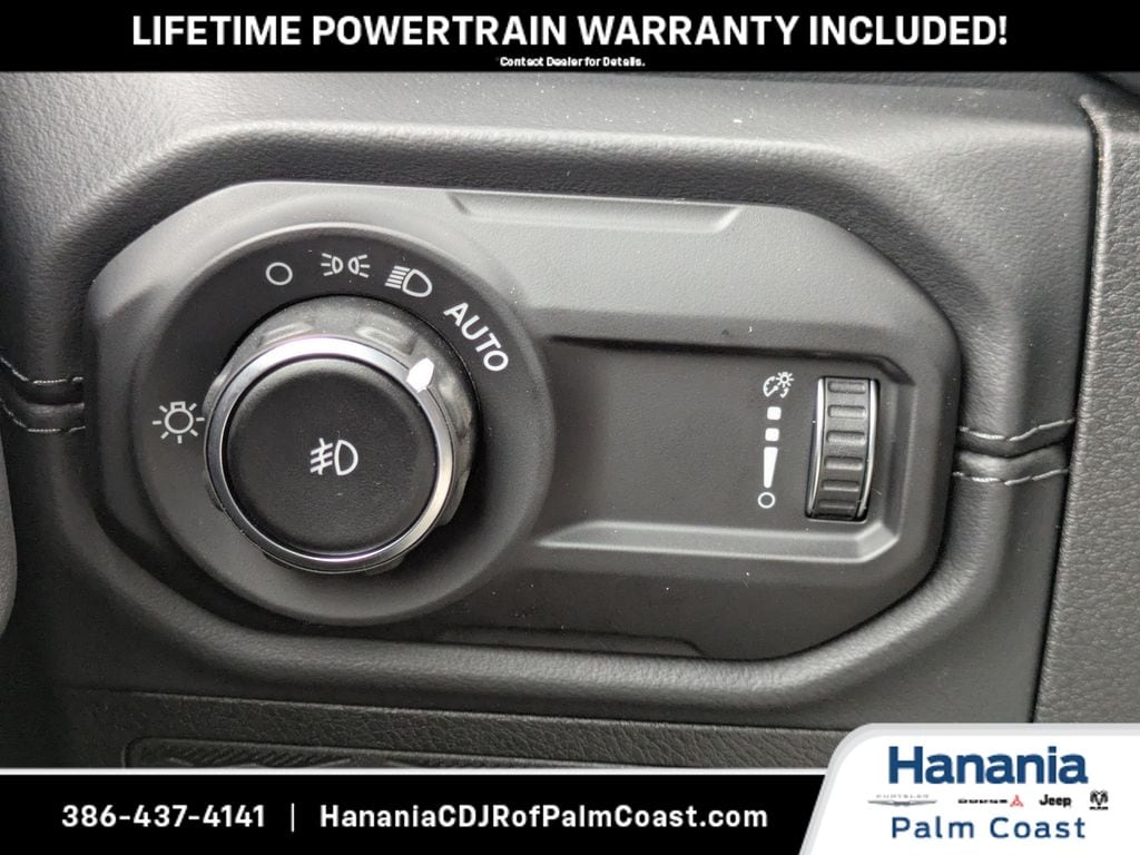 2026 Jeep Wrangler 4-Door Sahara - Photo 26