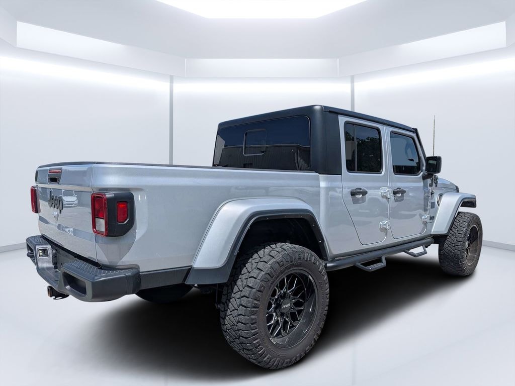 Used 2023 Jeep Gladiator Sport Truck Crew Cab