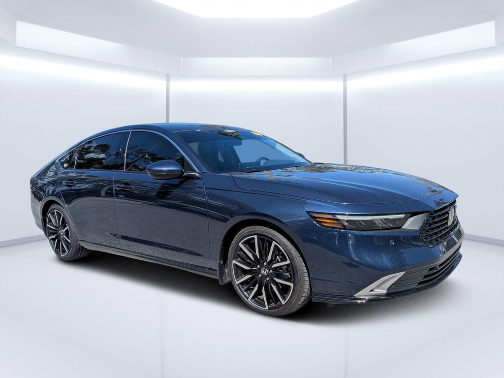 2025 Honda Accord Hybrid Touring