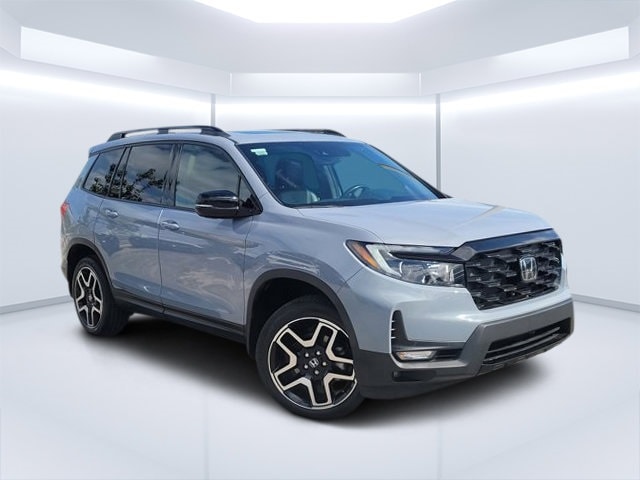 2023 Honda Passport Elite's photo