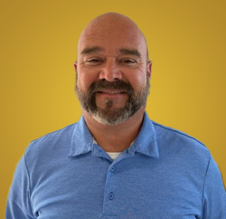 Staff member Gabriel Saling from ID_1925d1