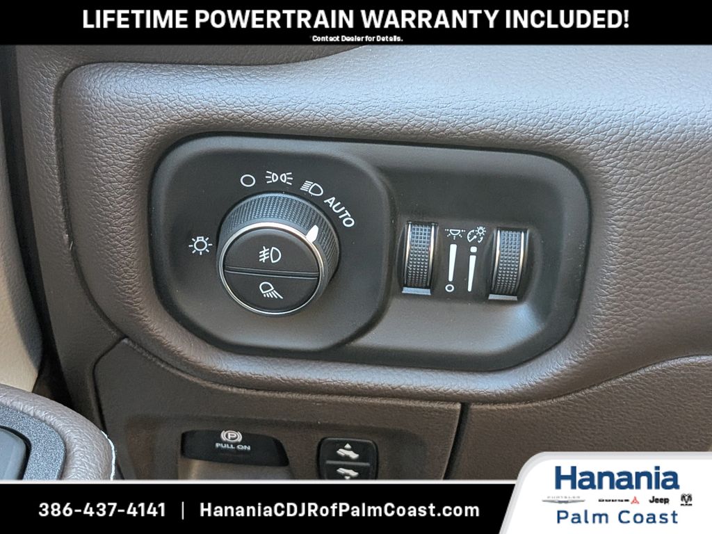2026 RAM 1500 Laramie - Photo 25