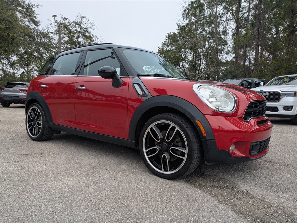 2013 MINI Countryman Countryman S's photo