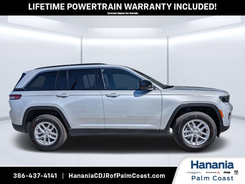 New 2026 Jeep Grand Cherokee Laredo Sport Utility