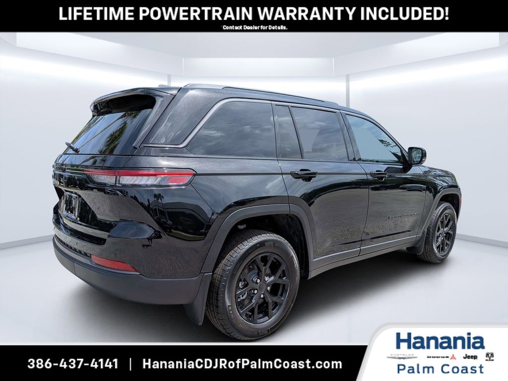 New 2026 Jeep Grand Cherokee Laredo Sport Utility