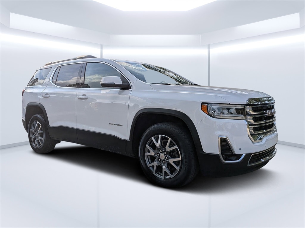 2023 GMC Acadia SLT's photo