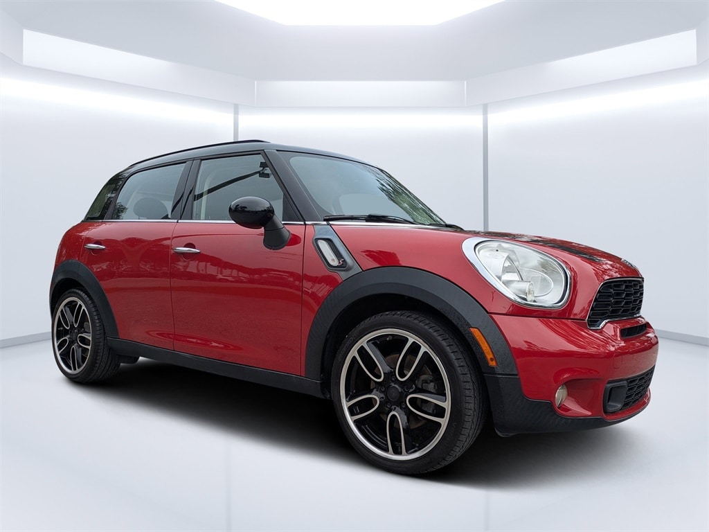 2013 MINI Countryman Countryman S's photo