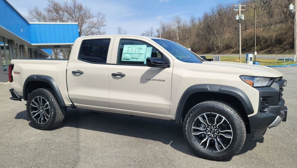 2026 Chevrolet Colorado Trail Boss - Photo 7