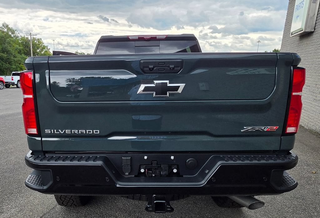 2026 Chevrolet Silverado 2500 HD ZR2 - Photo 10