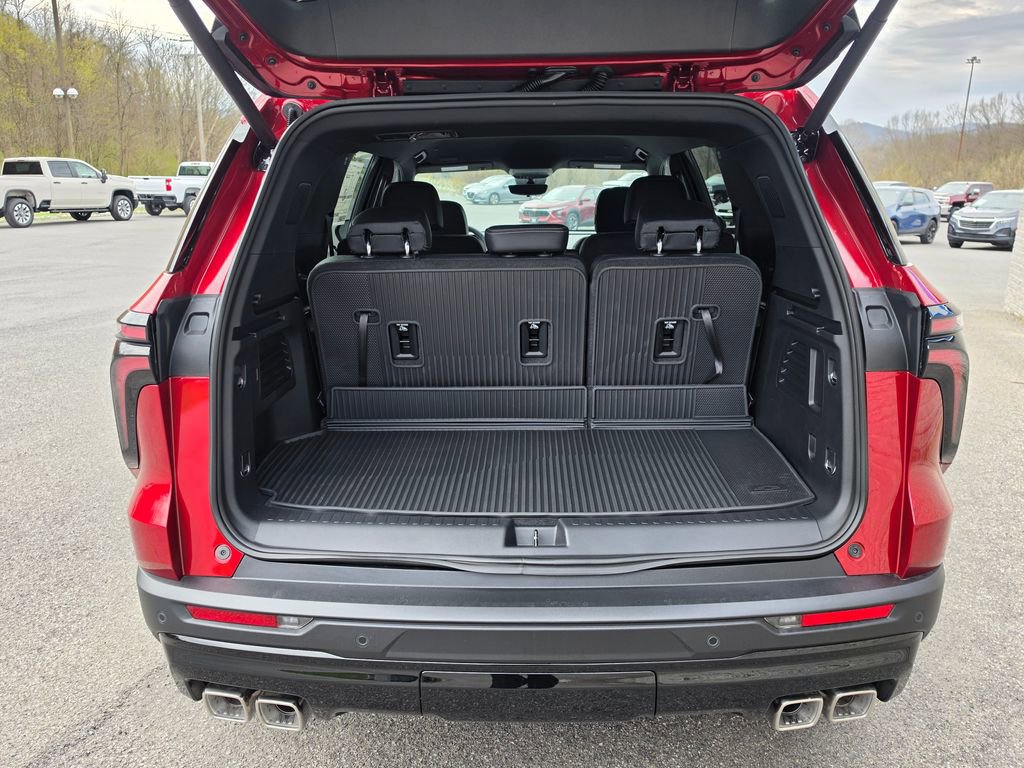 2026 Chevrolet Traverse LT - Photo 11
