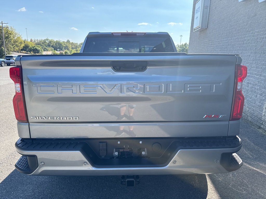 2026 Chevrolet Silverado 1500 RST photo 4