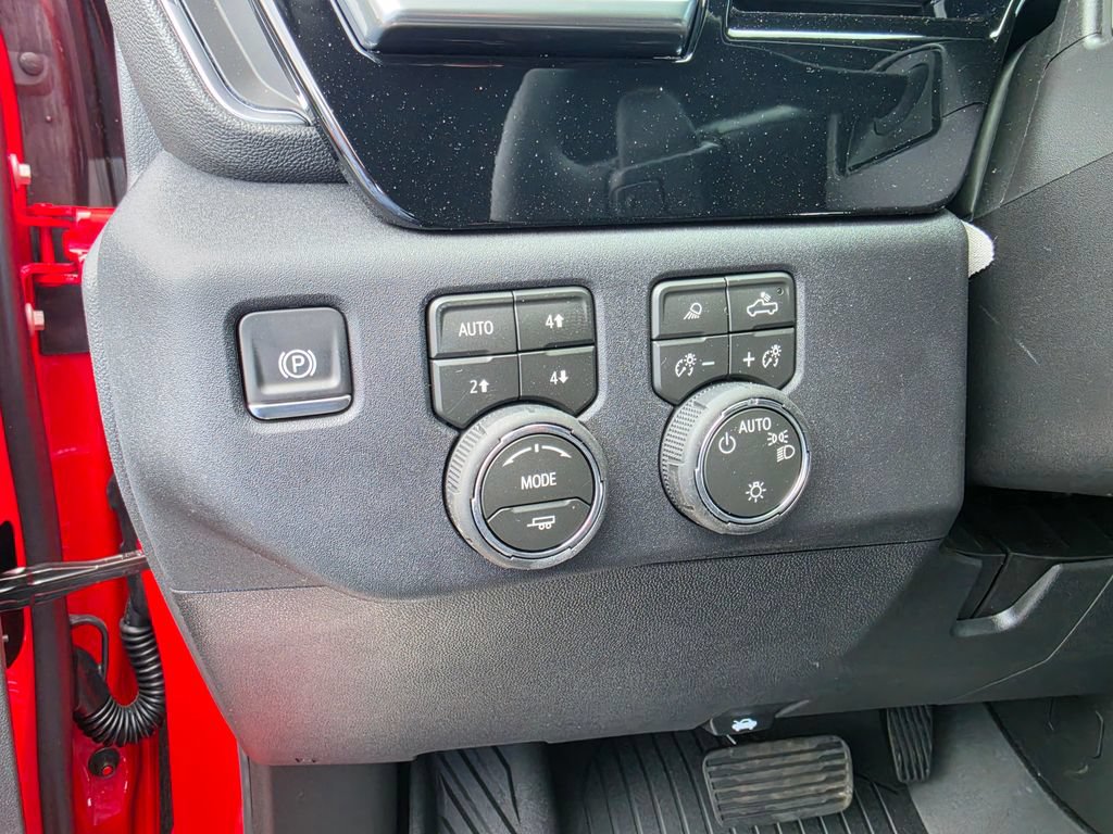 2026 Chevrolet Silverado 1500 LT - Photo 14