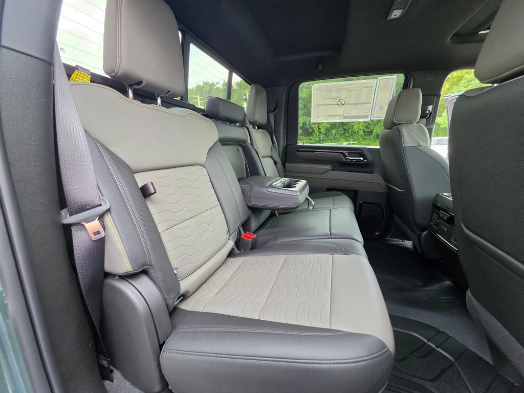 2026 Chevrolet Silverado 2500 HD ZR2 - Photo 28
