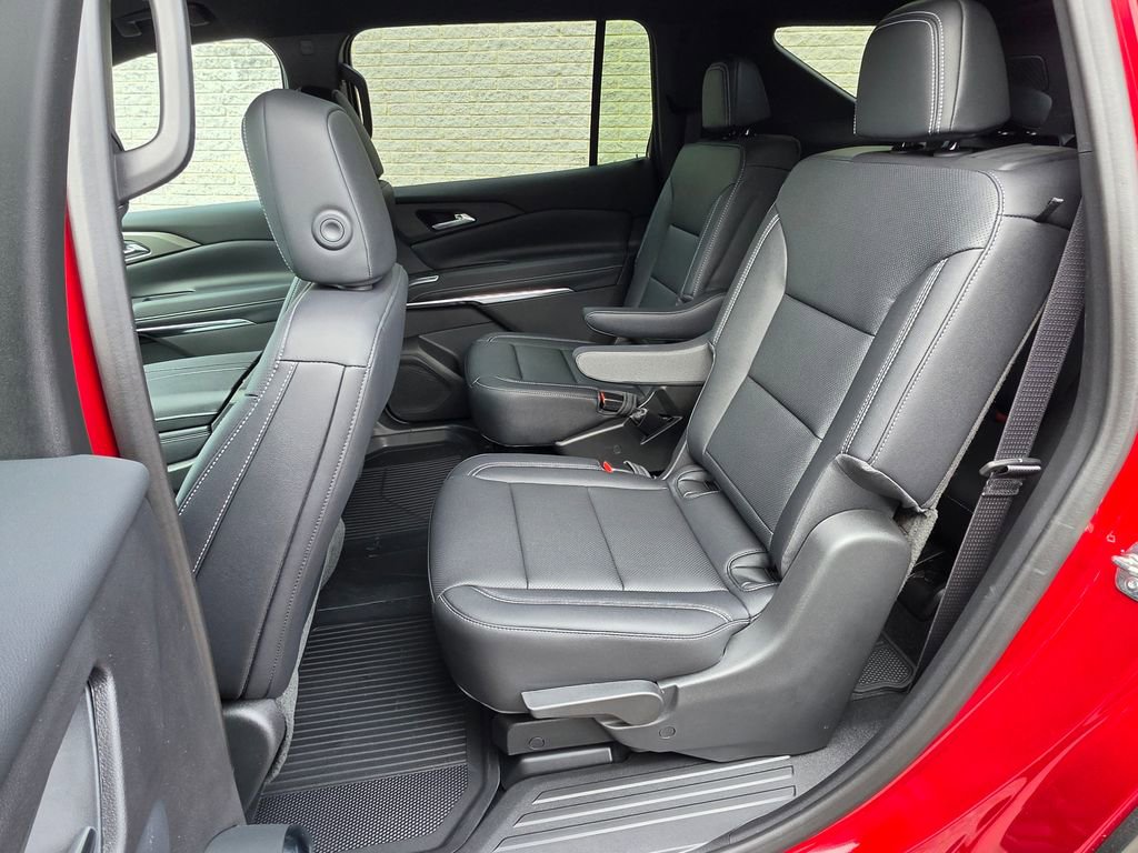 2026 Chevrolet Traverse LT - Photo 13