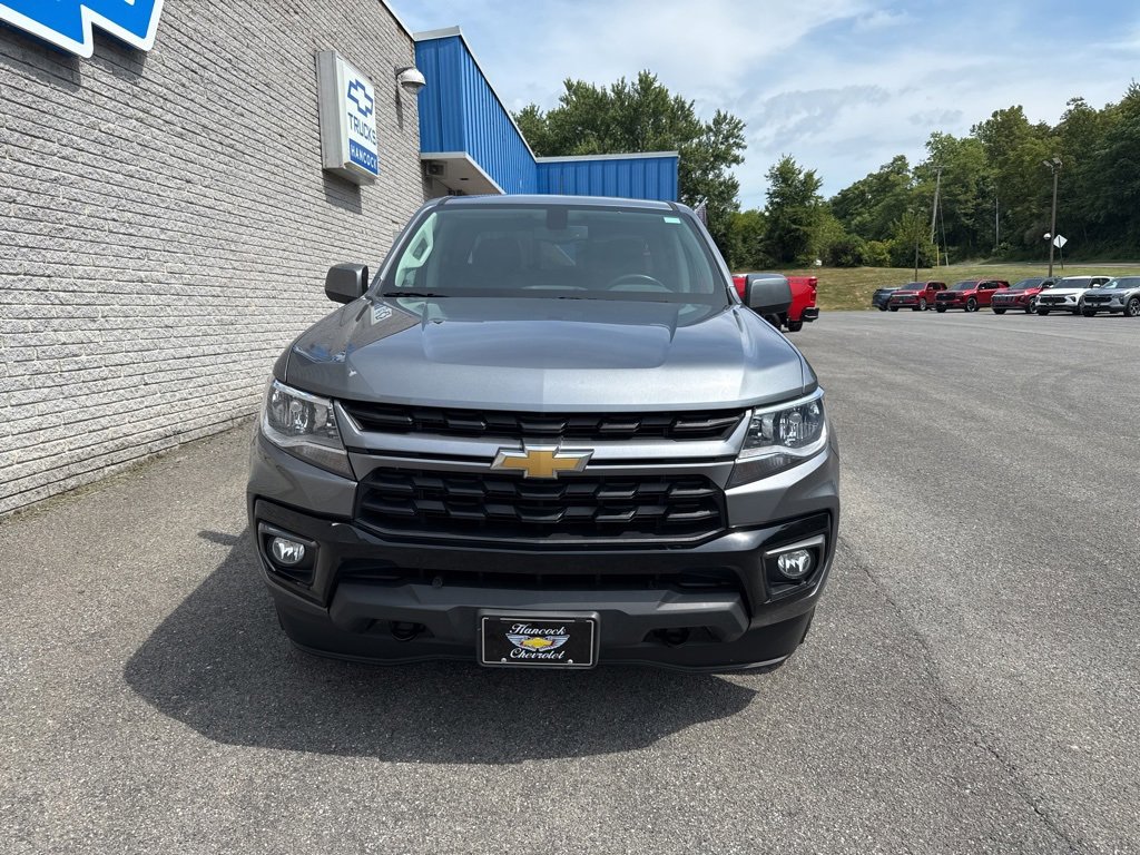 2022 Chevrolet Colorado LT photo 2