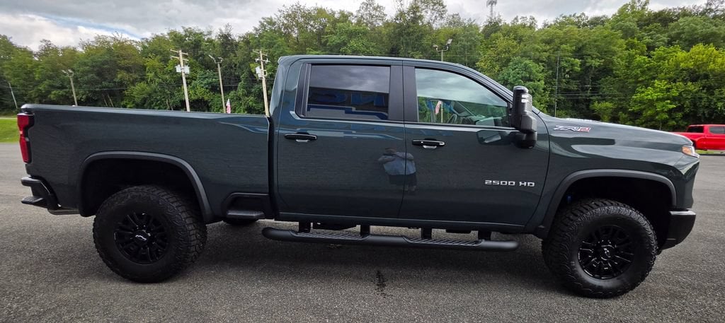 2026 Chevrolet Silverado 2500 HD ZR2 - Photo 7