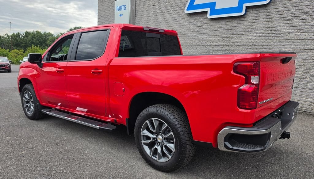 2026 Chevrolet Silverado 1500 LT - Photo 6