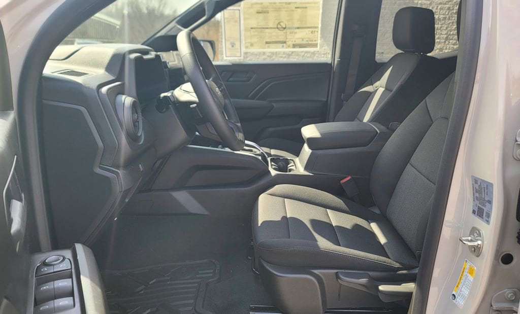 2026 Chevrolet Colorado Trail Boss - Photo 13