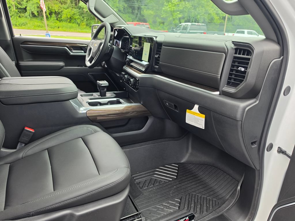 2026 Chevrolet Silverado 1500 LT - Photo 23