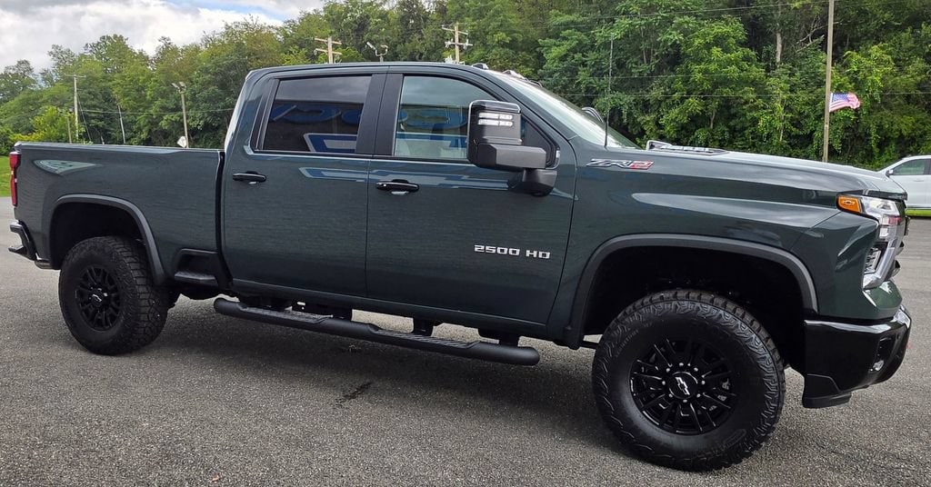 2026 Chevrolet Silverado 2500 HD ZR2 - Photo 6