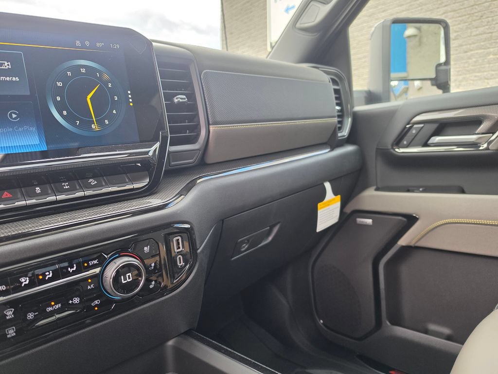 2026 Chevrolet Silverado 2500 HD ZR2 - Photo 22