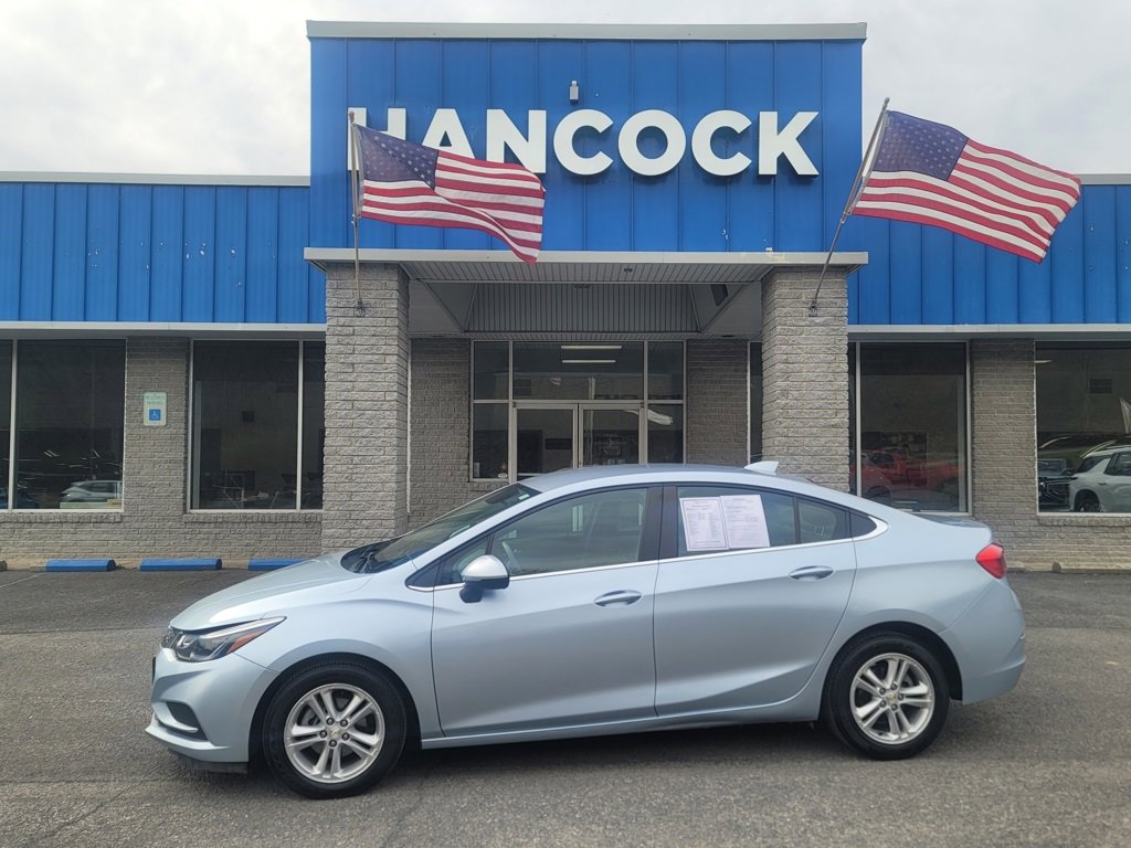 Used 2017 Chevrolet Cruze LT with VIN 1G1BE5SM9H7176256 for sale in Hancock, MD