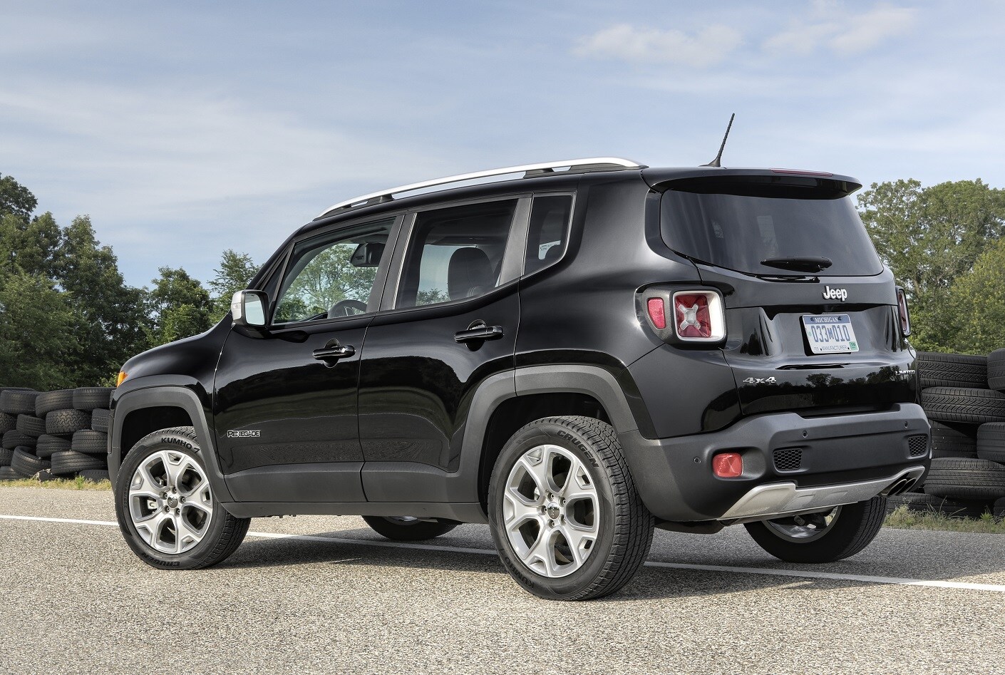 Jeep Renegade MPG Newell WV Hancock County CDJR