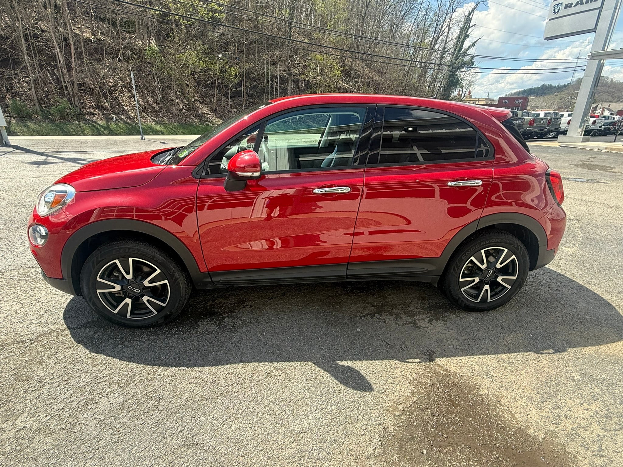 Used 2021 FIAT 500X Pop with VIN ZFBNF3A14MP942498 for sale in Weston, WV