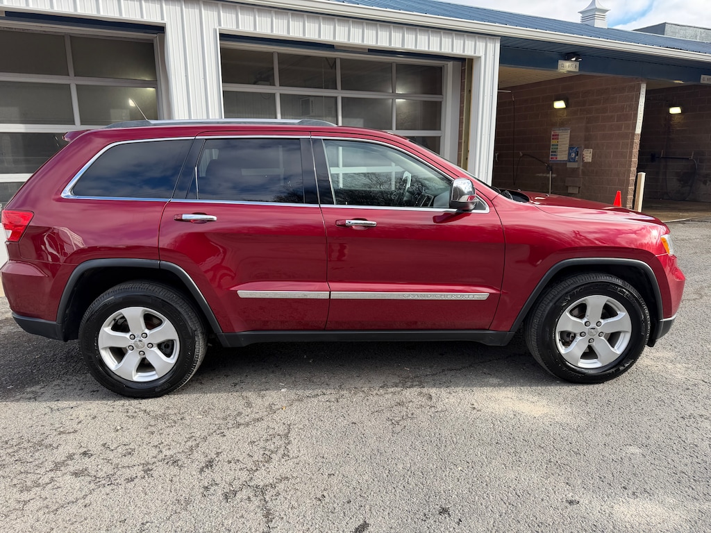 Used 2012 Jeep Grand Cherokee Laredo 4x4 SUV