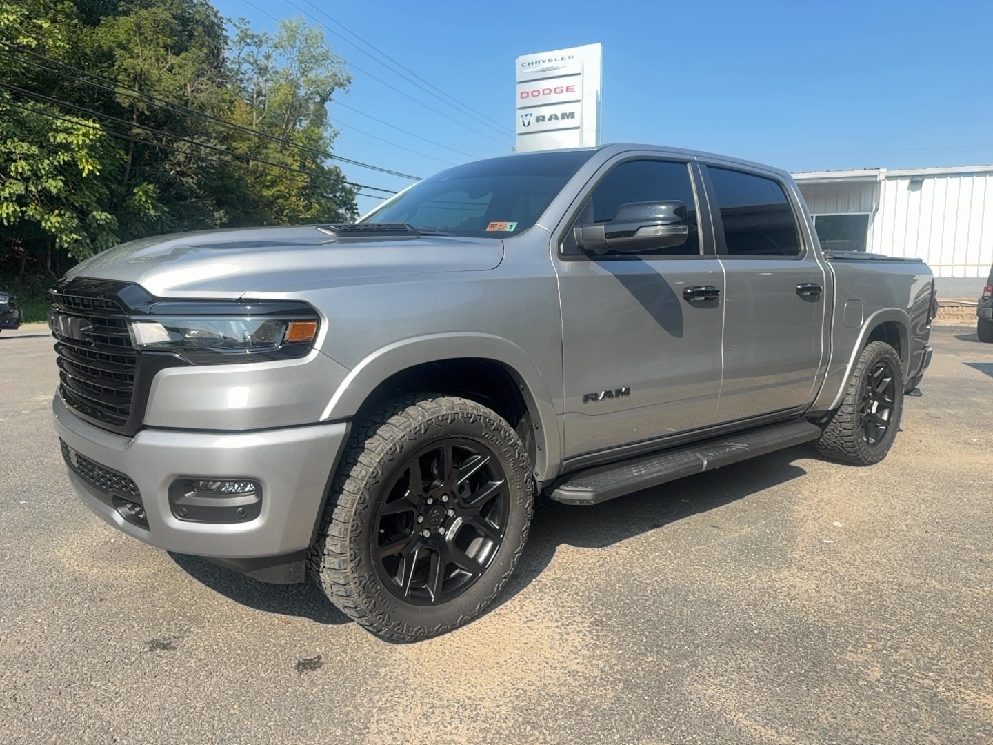 2025 RAM 1500 Pickup Laramie