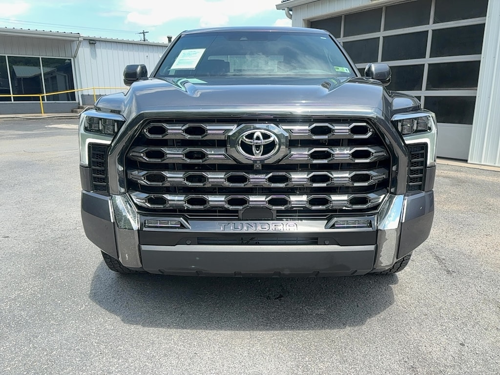 Used 2023 Toyota Tundra Platinum 3.5L V6 Truck CrewMax