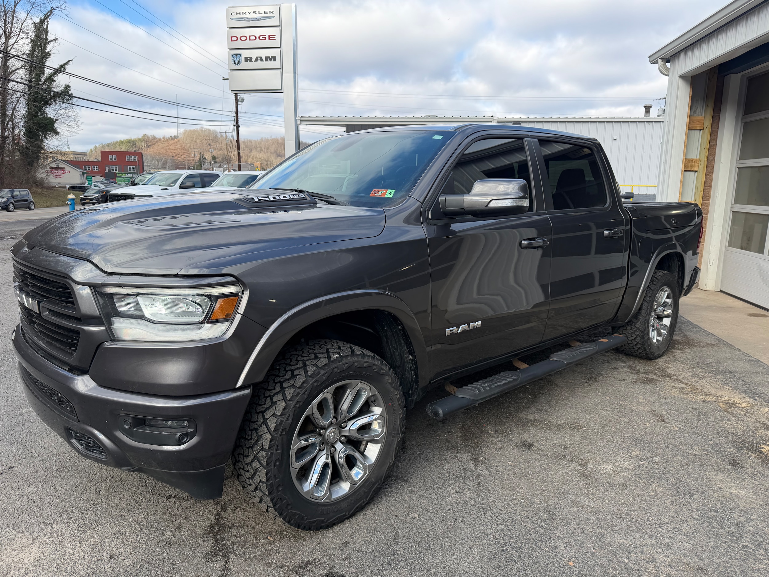 2020 RAM 1500 Laramie's photo