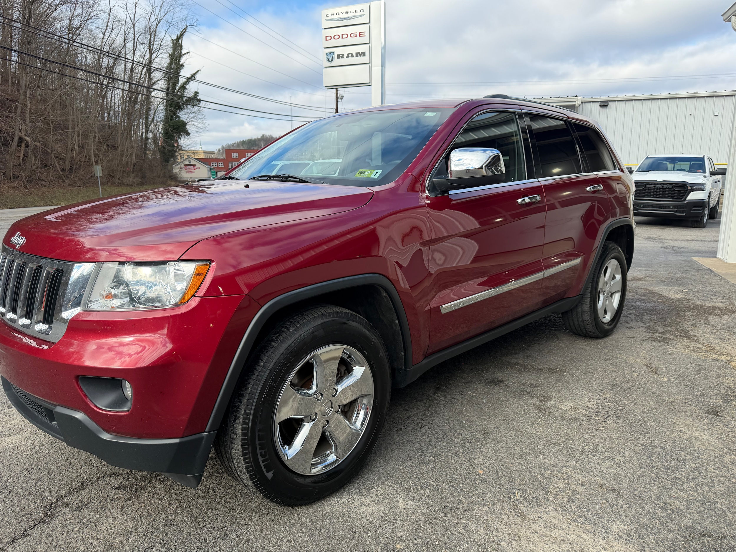 2012 Jeep Grand Cherokee Laredo Altitude's photo