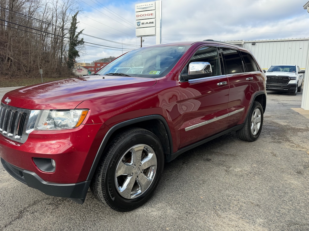 Used 2012 Jeep Grand Cherokee Laredo 4x4 SUV