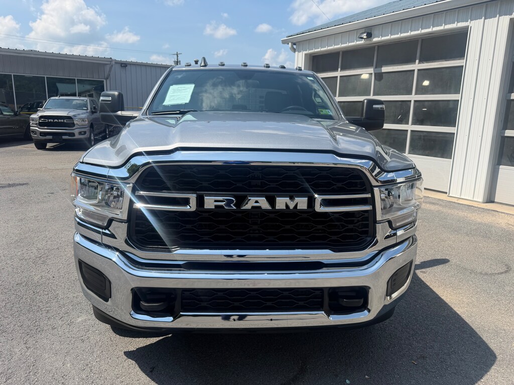 Used 2024 Ram 3500 Chassis Cab Tradesman/SLT/Laramie/Limited Truck Crew Cab