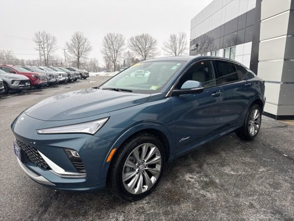 Used 2024 Buick Envista Avenir SUV