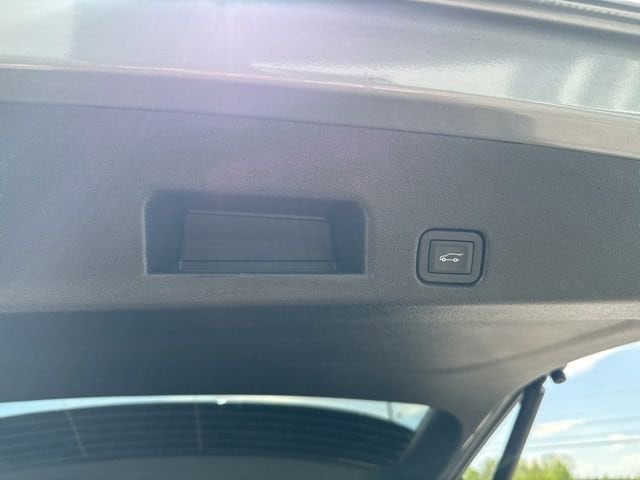 2025 Chevrolet Traverse Z71 - Photo 35