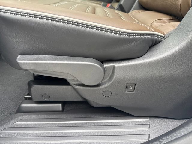 2027 GMC Acadia Denali Ultimate - Photo 29