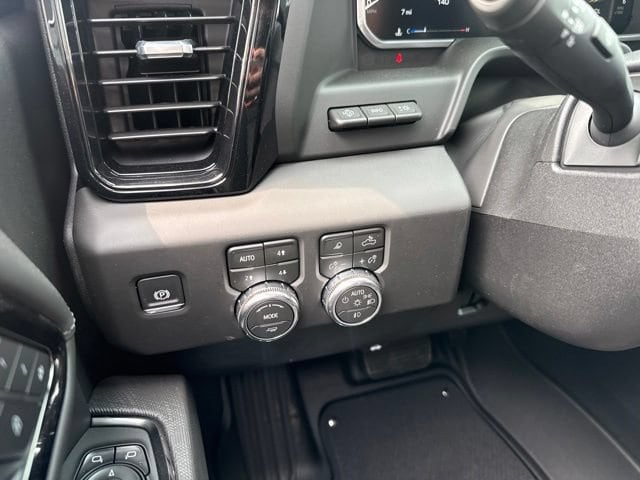 2026 GMC Sierra 2500HD AT4X - Photo 24
