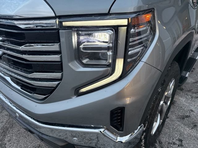 2026 GMC Sierra 1500 SLT - Photo 15
